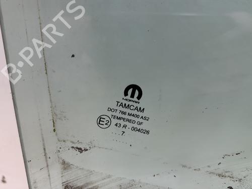 front-right-door-window-fiat-tipo-hatchback-356_-357_-2016-37340822 main image