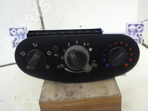 climate-control-dacia-duster-hs_-2010-2011-2012-2013-2014-2015-2016-2017-2018-37295842 main image