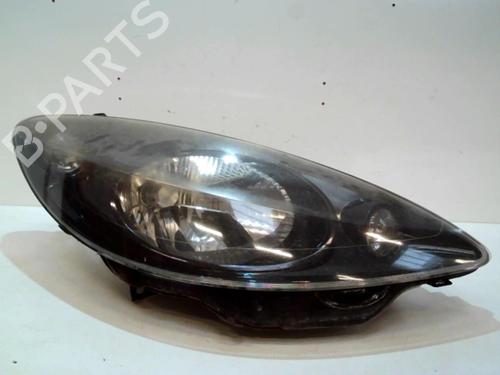 right-headlight-peugeot-1007-km_-2005-37310515 main image