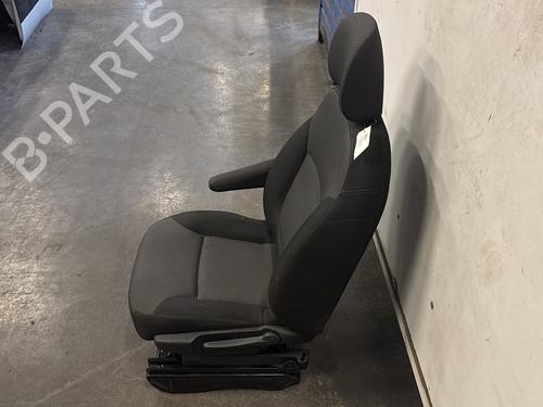 Left front seat RENAULT TRAFIC III Bus (JG_) 2.0 dCi 150 (JGMU) | BP37753241C15 - Image 4