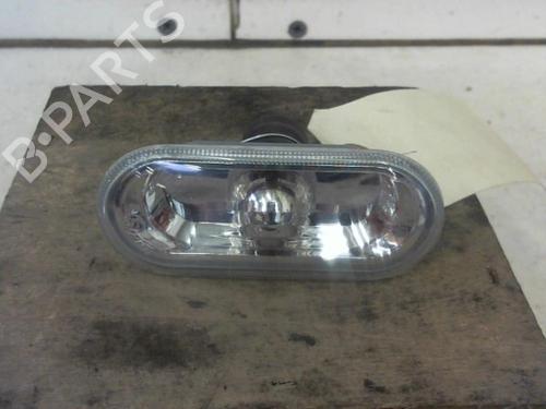 Right front indicator VW BORA I (1J2) 1.6 | BP37300023C33 - Image 2
