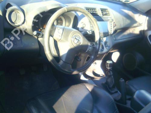 Brugte TOYOTA RAV 4 III (_A3_)  2.2 D 4WD (ALA30_, ALA30R)  4800069