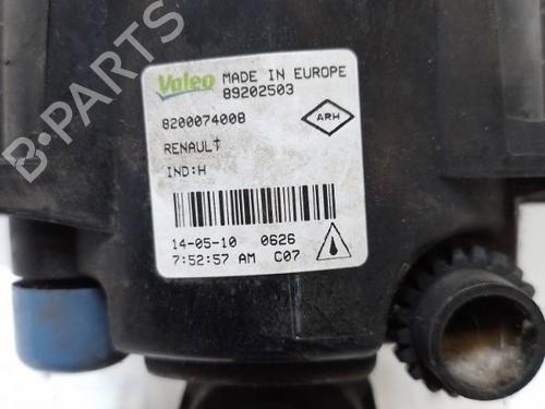 right-front-fog-light-renault-megane-iii-hatchback-bz01_-b3_-2008-37308968 main image