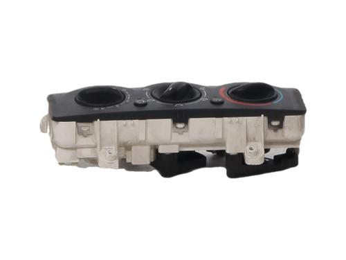 climate-control-renault-clio-iii-br01-cr01-2005-2006-2007-2008-2009-2010-2011-2012-2013-2014-37349176 main image