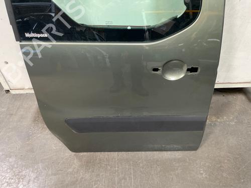 Used Right slide door Right slide door 37531871 37531871