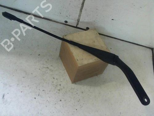 Used Front windshield wiper arm Front windshield wiper arm 37300817 37300817