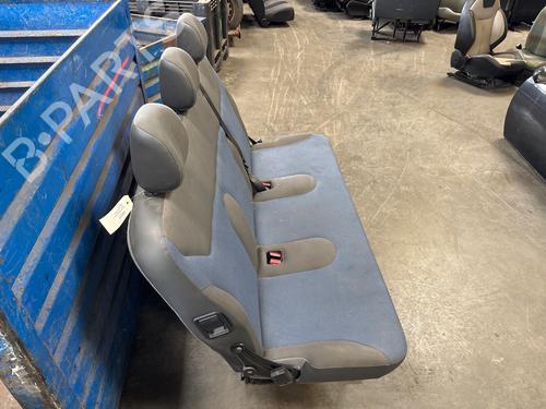 Used Rear seat Rear seat 38596661 38596661