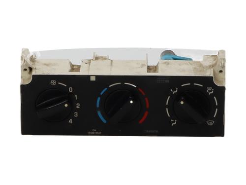Used Climate control Climate control 37330118 37330118