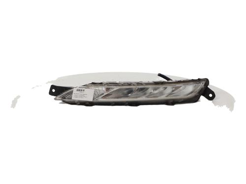 Used Left daytime light Left daytime light 39424124 39424124
