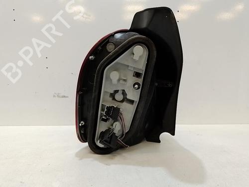 right-taillight-renault-modus-grand-modus-fjp0_-2004-37312395 main image