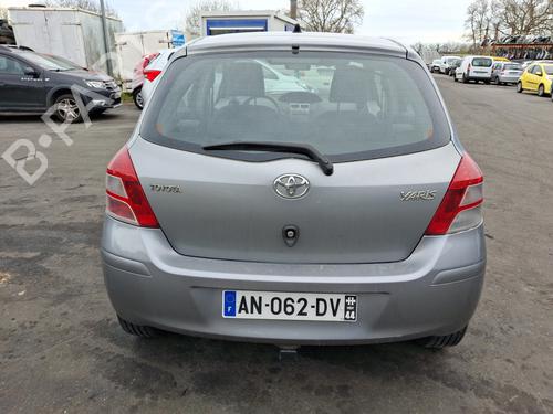 Used Parts TOYOTA YARIS (_P13_) 4803325