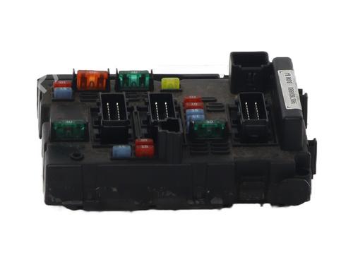 fuse-box-peugeot-206-cc-2d-2000-2001-2002-2003-2004-2005-2006-2007-2008-37338561 main image