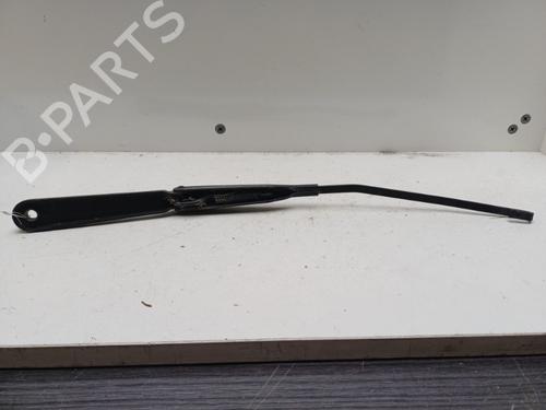 Used Front windshield wiper arm Front windshield wiper arm 37321661 37321661
