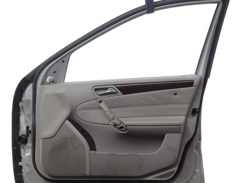 right-front-door-mercedes-benz-c-class-w203-2000-2001-2002-2003-2004-2005-2006-2007-37615516 main image