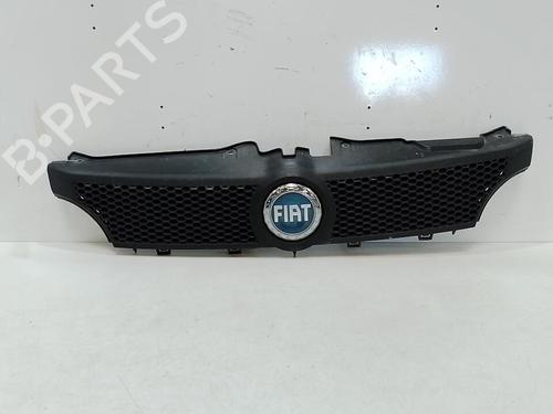 grille-fiat-panda-169_-2003-37315897 main image
