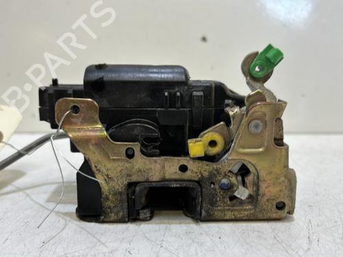 front-right-lock-renault-master-ii-van-fd-1997-1998-1999-2000-2001-2002-2003-2004-2005-2006-2007-2008-2009-2010-2011-2012-2013-37324419 main image
