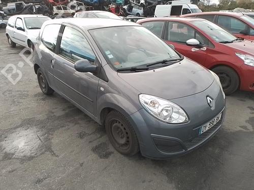 Switch RENAULT TWINGO II (CN0_) 1.5 dCi (CN0E) | BP37319149I30 - Image 9