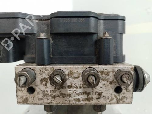 abs-pump-renault-twingo-iii-bcm_-bca_-2014-37320640 main image