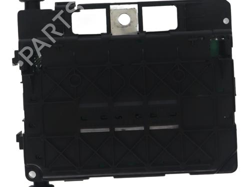 Used Fuse box Fuse box 37339472 37339472