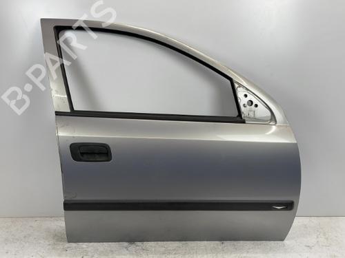 Used Right front door Right front door 37621946 37621946