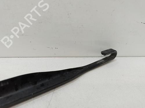 front-windshield-wiper-arm-alfa-romeo-gt-937_-2003-2004-2005-2006-2007-2008-2009-2010-37313993 main image