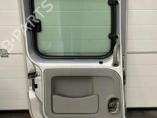 Used Left slide door Left slide door 37317839 37317839