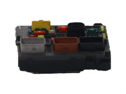 Fuse box CITROËN C5 III (RD_) 1.6 HDi 115 (RD9HRA, RD9HLA, RD9HL0) | BP37327390E1 - Image 2