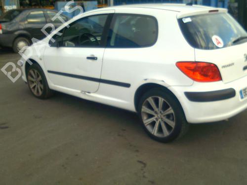 Left headlight PEUGEOT 307 (3A/C) 1.6 HDi | BP37308172C28 - Image 4