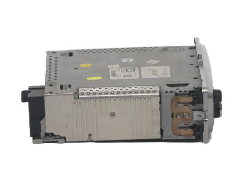 radio-renault-megane-iii-hatchback-bz01_-b3_-2008-37342463 main image