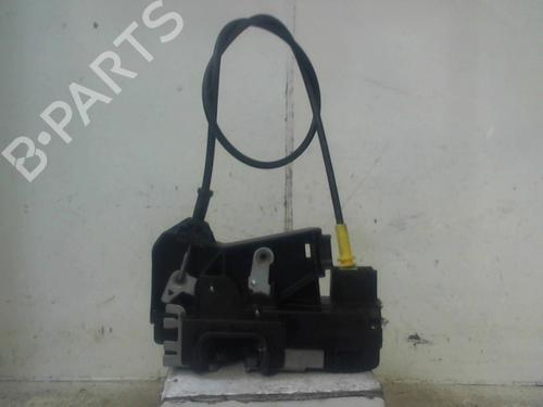 Front right lock RENAULT TRAFIC II Van (FL) 2.0 dCi 115 (FL01, FL0U, FL00, FL0H, FL0M) | BP37303104C97 - Image 4