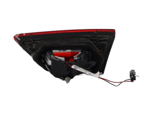 left-tailgate-light-renault-clio-iv-bh_-2012-2013-2014-2015-2016-2017-2018-2019-2020-2021-37332543 main image