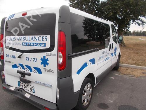 Brugte RENAULT TRAFIC II Van (FL) 2.0 dCi 115 (FL01, FL0U, FL00, FL0H, FL0M) 4798675
