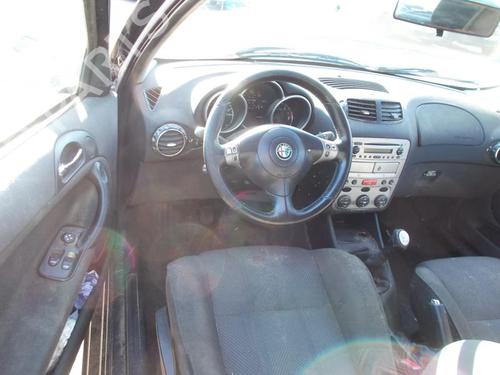 Left front indicator ALFA ROMEO 147 (937_) 1.6 16V T.SPARK (937.AXA1A, 937.AXB1A, 937.BXB1A) | BP37302568C32 - Image 5