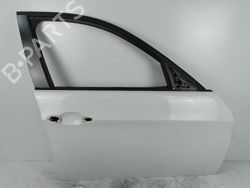 Used Right front door Right front door 37620242 37620242