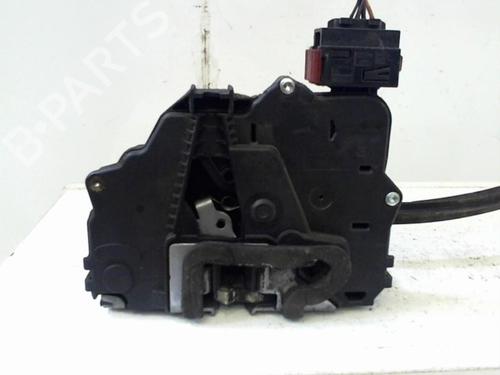 front-right-lock-peugeot-boxer-van-2006-37299785 main image