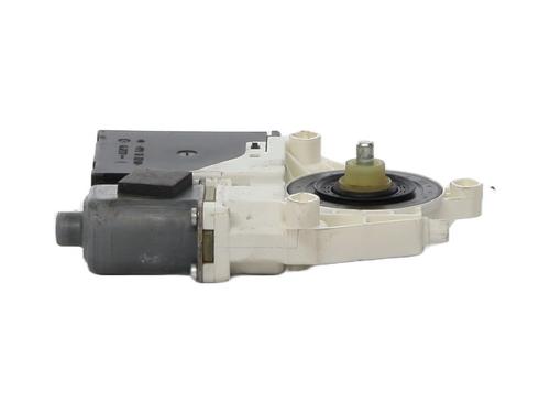 right-front-window-motor-audi-a3-8p1-2003-2004-2005-2006-2007-2008-2009-2010-2011-2012-2013-37332133 main image