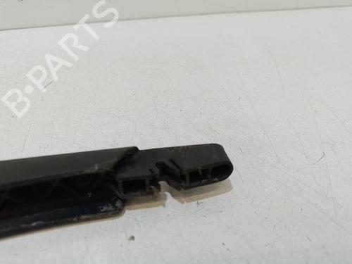 rear-windshield-wiper-arm-dacia-duster-hs_-2010-2011-2012-2013-2014-2015-2016-2017-2018-37314870 main image