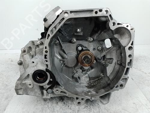 gearbox-renault-clio-v-b7_-2019-37316134 main image