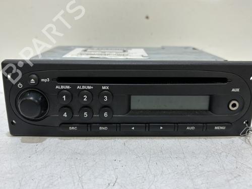 auto-radio-dacia-logan-ls_-2004-37323231 main image