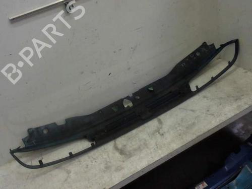 Used Grille Grille 37621991 37621991