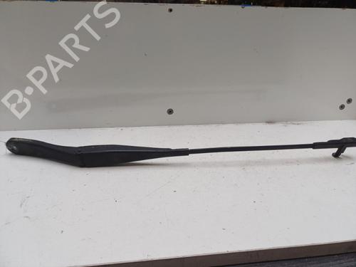 Used Front windshield wiper arm Front windshield wiper arm 37322353 37322353