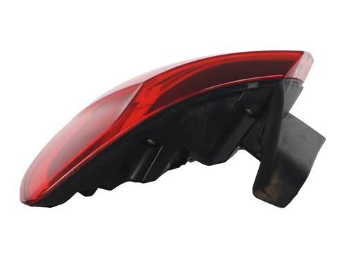 right-taillight-audi-q3-f3b-2018-37343136 main image