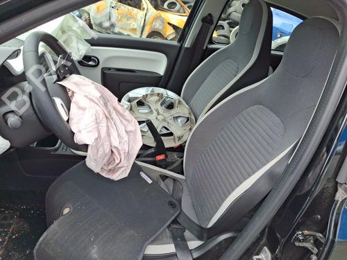 Brugte RENAULT TWINGO III (BCM_, BCA_) 1.0 SCe 75 4803473