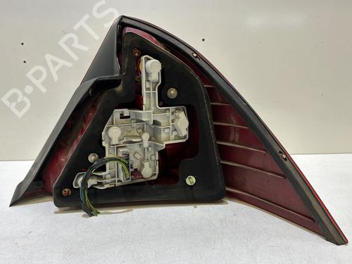 Fanale posteriore sinistro Fanale posteriore sinistro FORD MONDEO III (B5Y) [2000-2007] 37296358 37296358