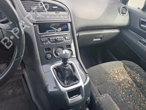 Used Parts PEUGEOT 5008 (0U_, 0E_)  1.6 HDi  4804505
