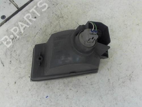 Used Right front indicator Right front indicator 37299198 37299198