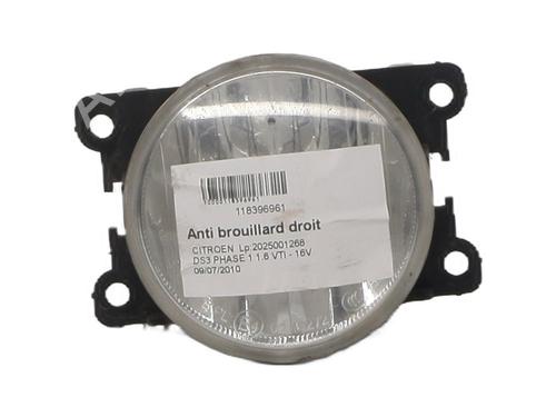 Used Right front fog light Right front fog light 37339967 37339967