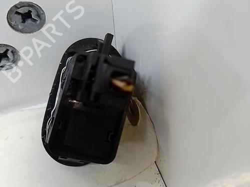 Used Right front window switch Right front window switch 37300560 37300560