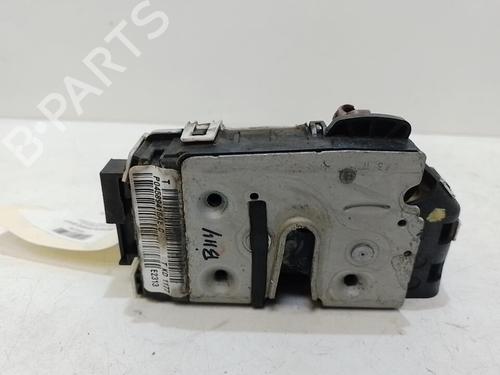Serratura anteriore destra Serratura anteriore destra DODGE CALIBER 2.0 CRD (140 hp) 37317383 37317383