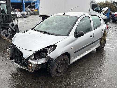 Fuse box PEUGEOT 206+ (2L_, 2M_)  | BP37349099E1  - Image 13